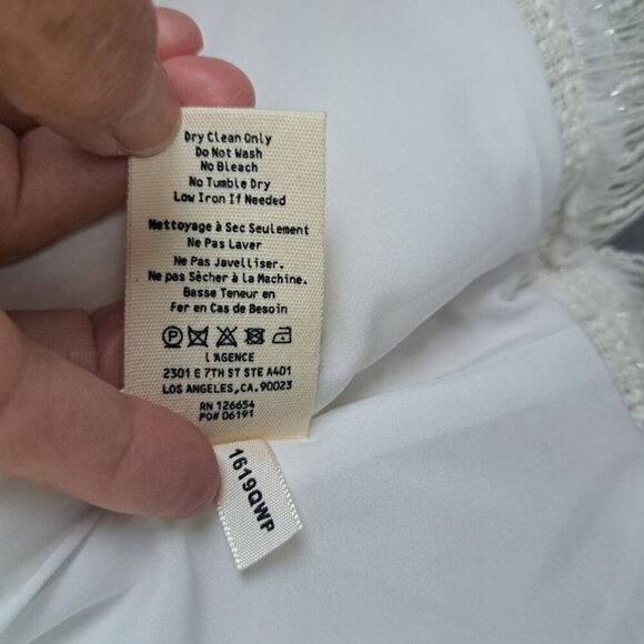 L'AGENCE Ivory Angelina Tweed Blazer Size 8 PRISTINE NEW CONDITION! - Picture 10 of 10